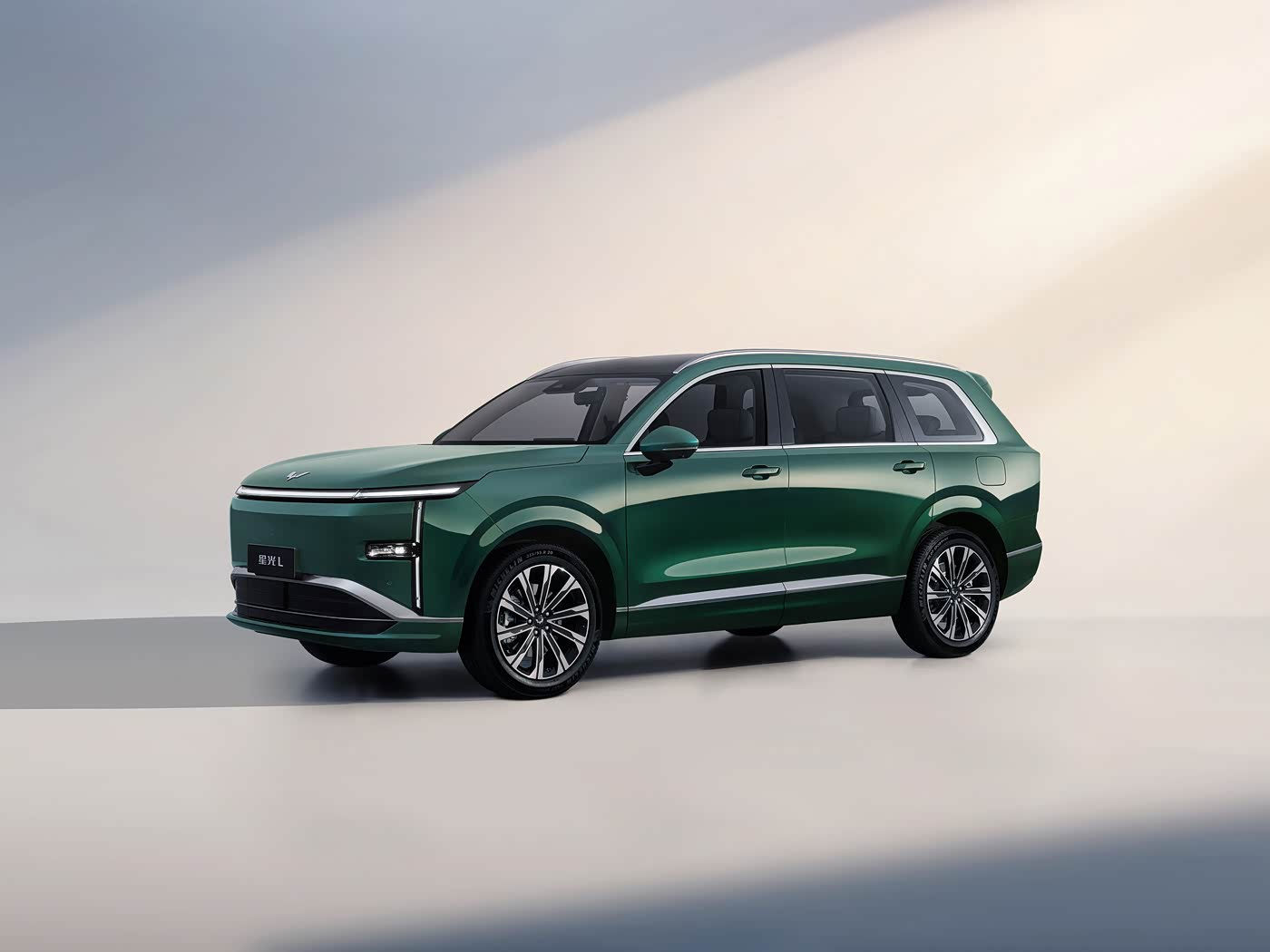 Kedu ihe mere Wuling Starlight L ka ọ bụrụ ezigbo oche 6 oche PHEV maka ezinaụlọ?